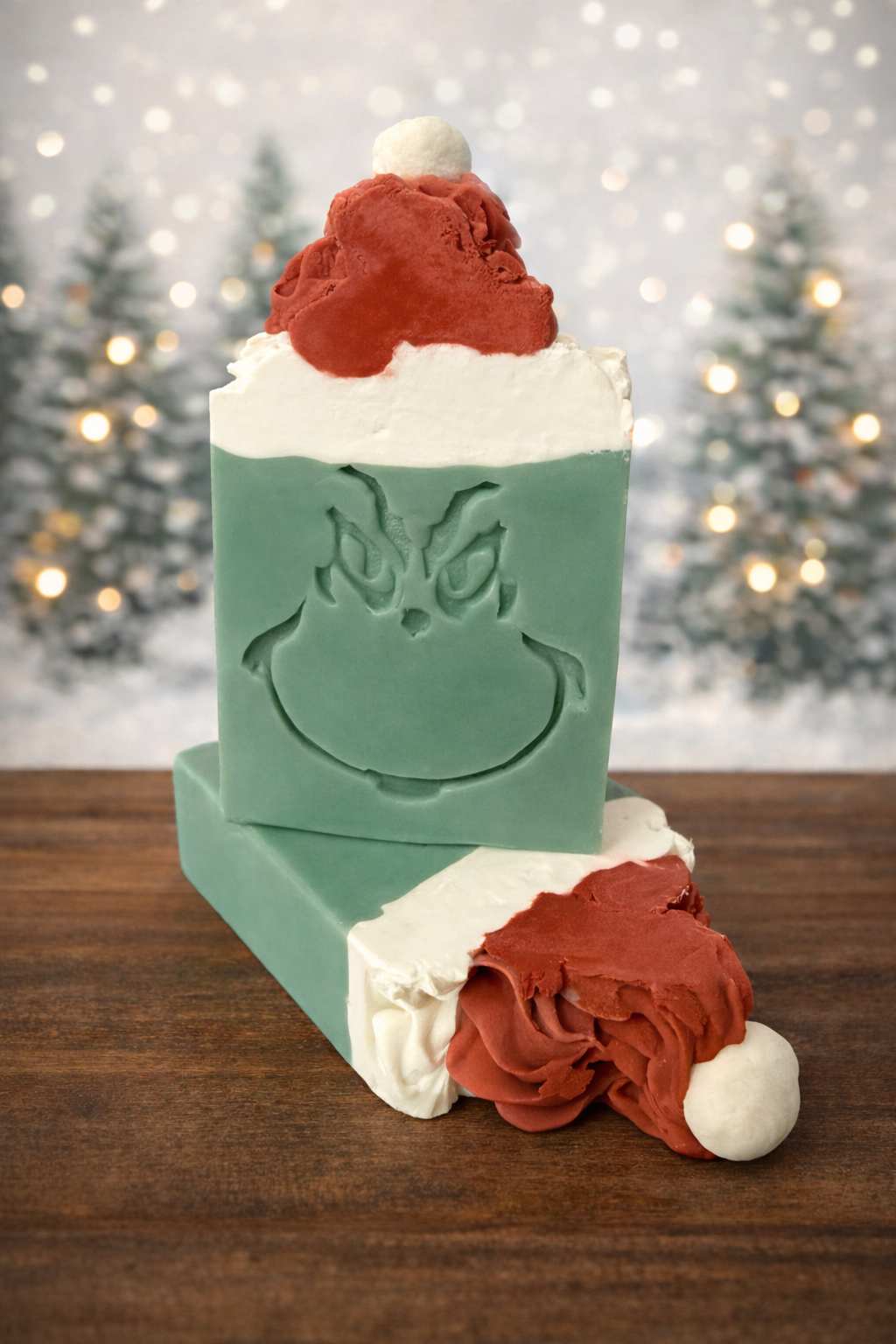 🧼 Savage Bubbles – Mean One Luxe Bar 💚🎄✨