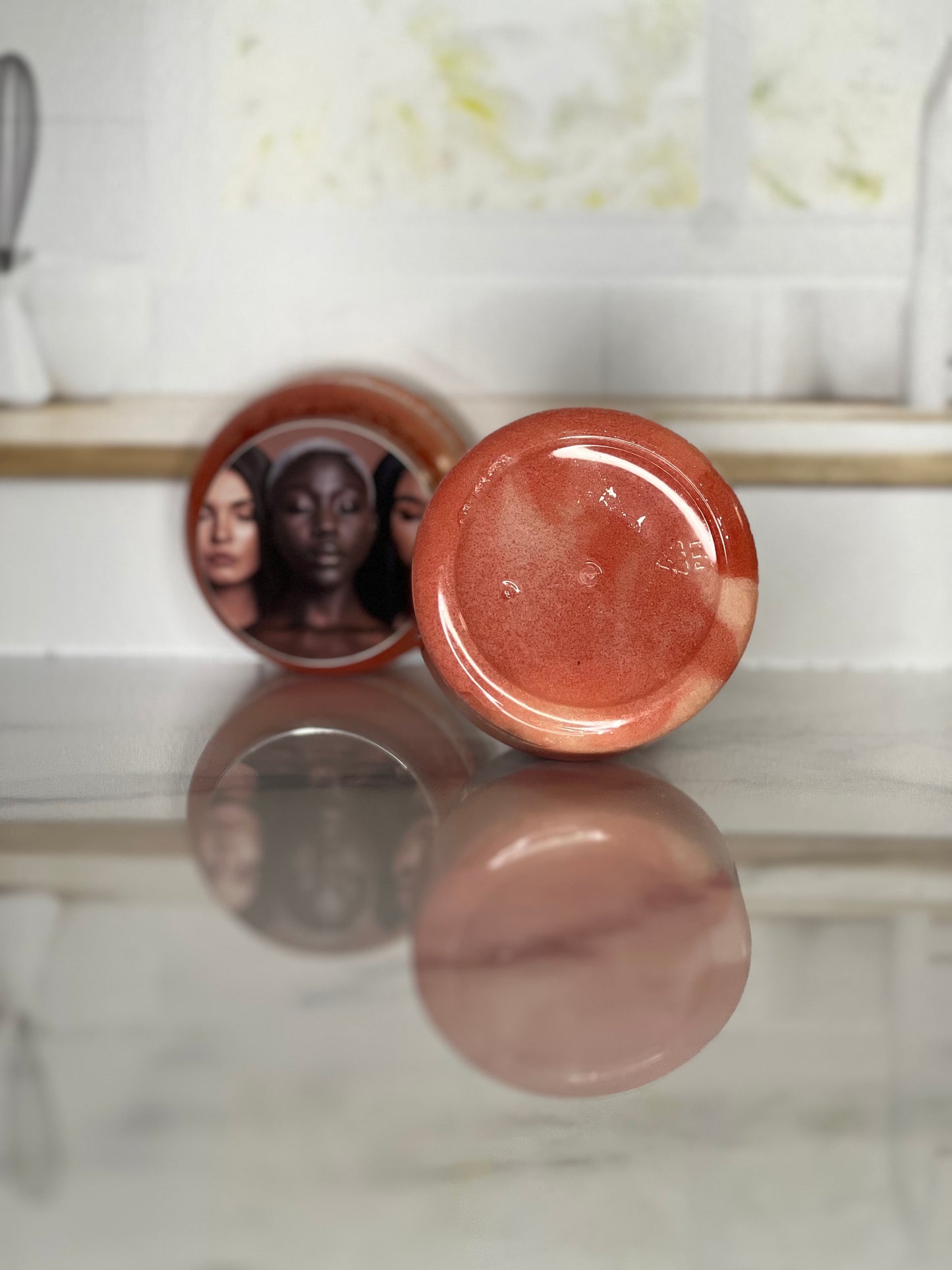 Butter Me Beautiful's Peach Rings Foaming Scrub